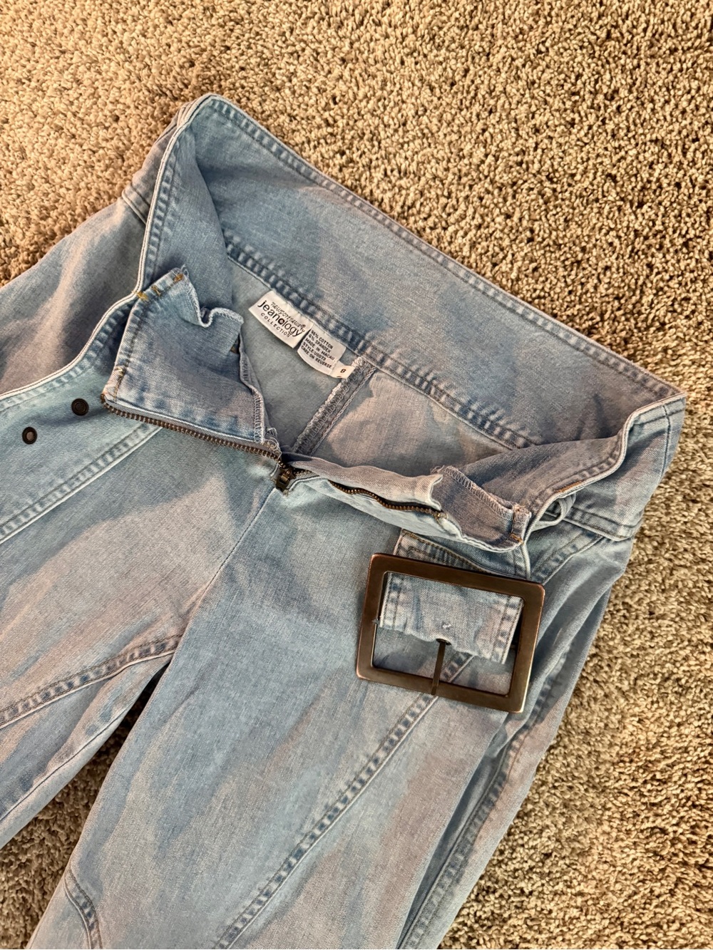 Newport News Jeanology Patchwork Light Blue Wash Flared Jeans w/Wide Belt, Sz 8 - Picture 4 of 9